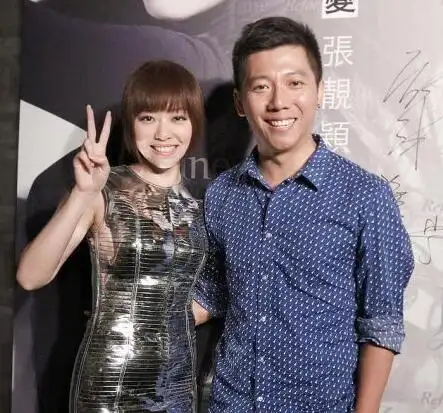 【图】歌手胡海泉妻子图片简介 揭秘离婚背后的秘密