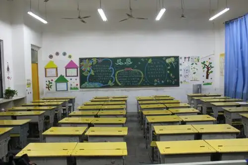 共同打造尚美校园——湖南新田思源实验2017下"美丽教室布置评比"