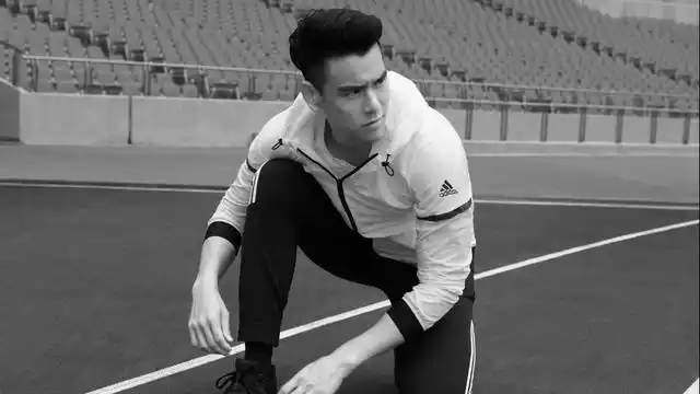 自律的人意志力有多强彭于晏每天坚持跑8公里身材太完美了