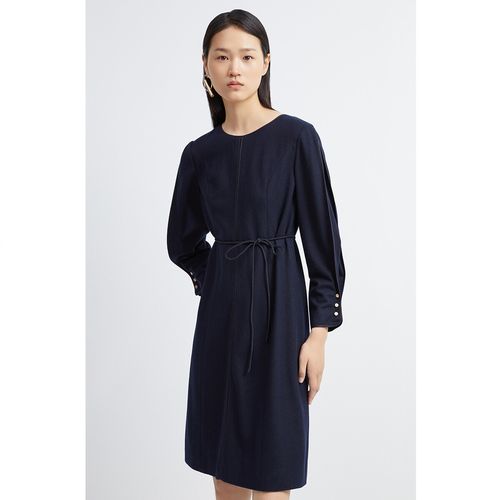 恩裳冬时尚对褶设计量感袖舒适绵羊毛连衣裙