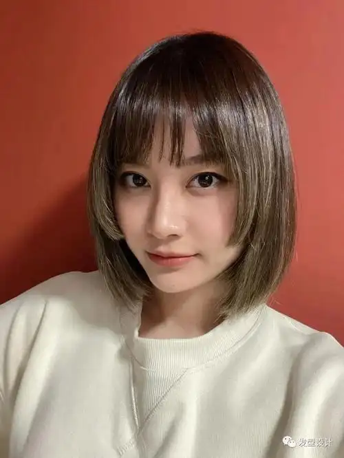 2022年新款短发扎发教程(适合脸圆脸大的女生短发学生发型) - 冷求网