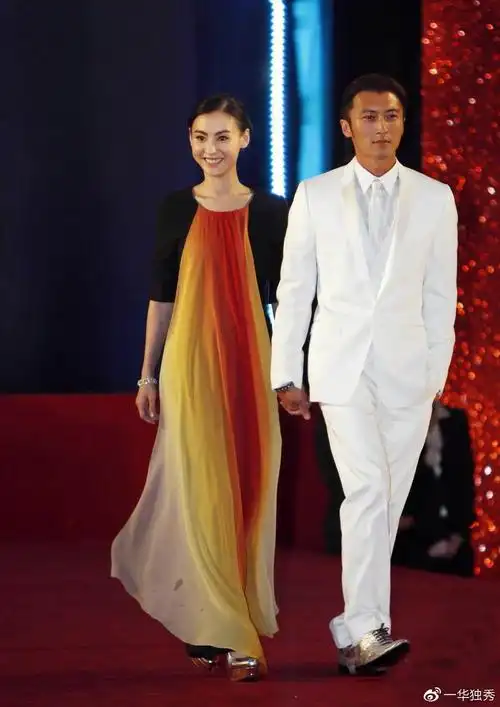 谢霆锋和刘德华未获金像奖提名网友有意见应充分考虑市场和民意