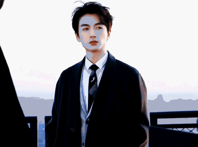 陈晓新剧西装革履好帅##无与伦比的美丽