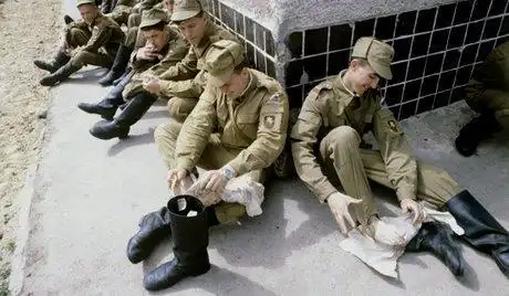 军人臭袜子文章