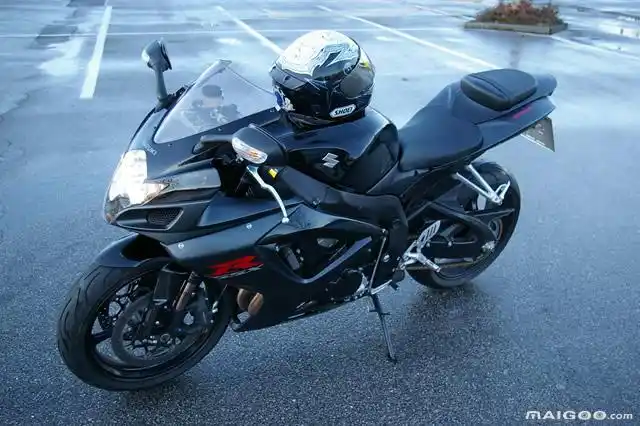 据报道,铃木"游隼"gsx1300r型摩托车的速度可达每小时312公里,是世界