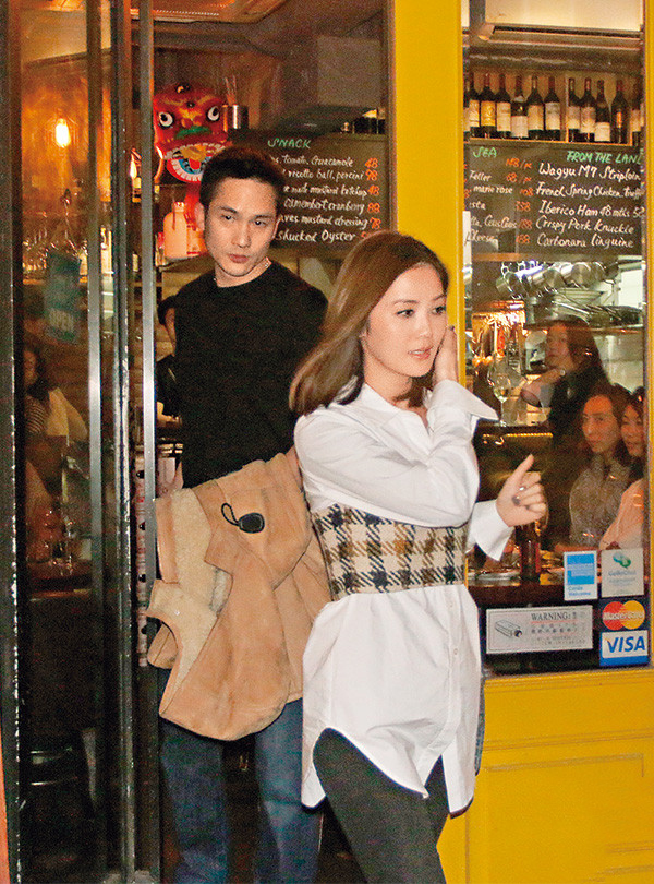 原创督促男友自立门户,传蔡卓妍撑石恒聪投资创业,嫁入豪门指日可待