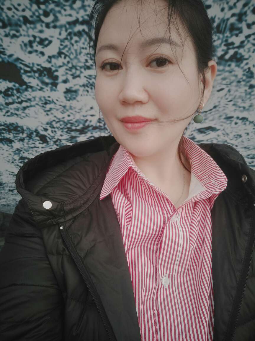 45岁离异女征婚照片(id:2046417)_浙江台州征婚交友_我主良缘网