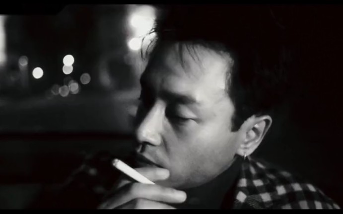 活动  张国荣抽烟原视频