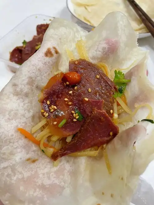 土豆丝牛肉卷饼