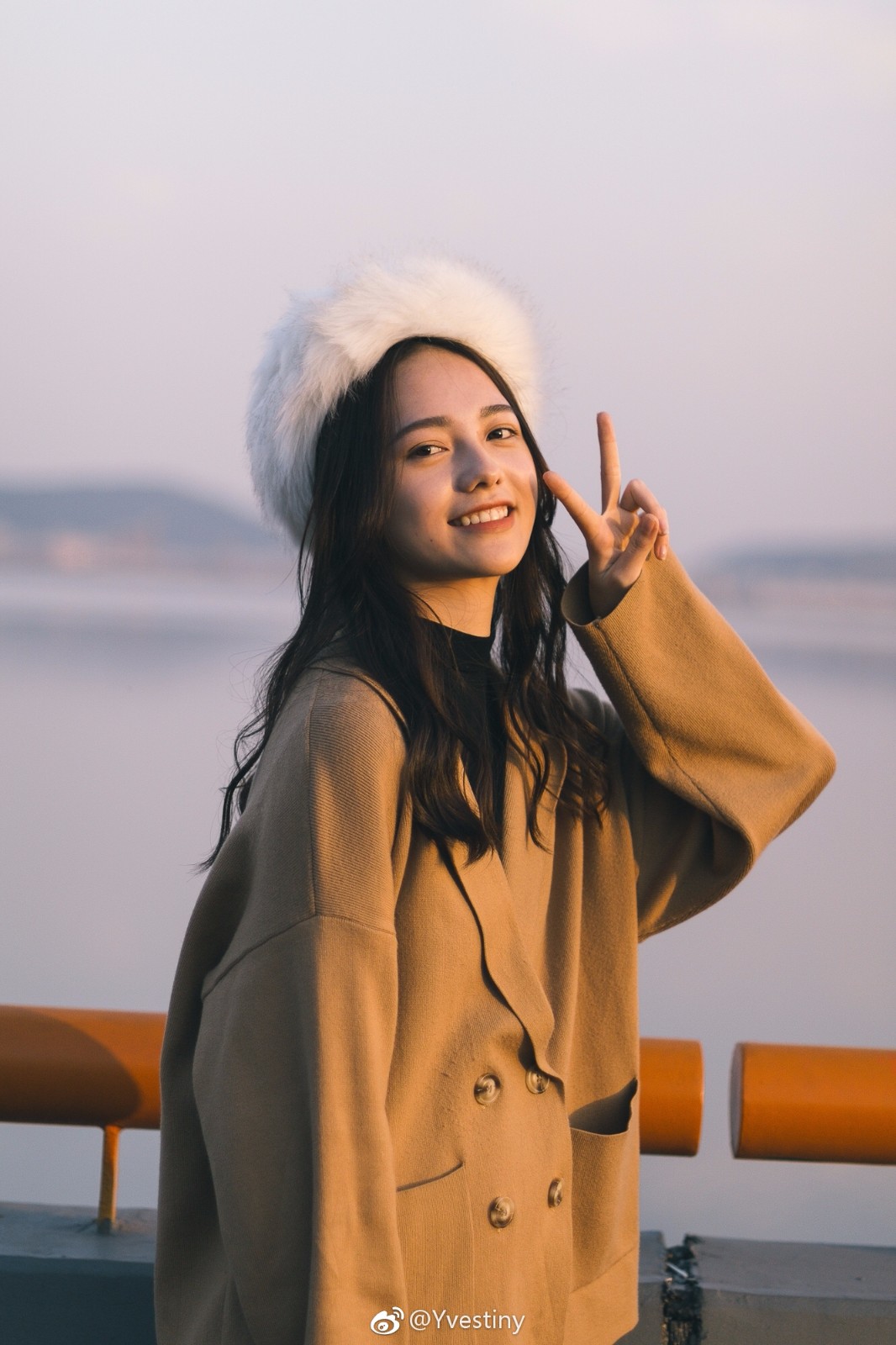 校花日记 小七 20岁 来自浙江温州电子商务专业很有气质的小女生