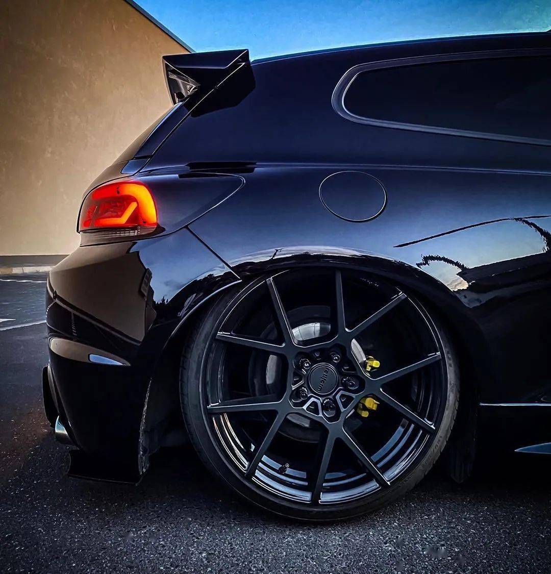 丝滑柔顺低趴优雅黑武士尚酷