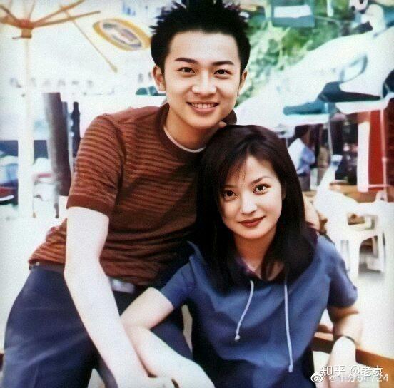 苏有朋和赵薇谈过恋爱吗? - 知乎