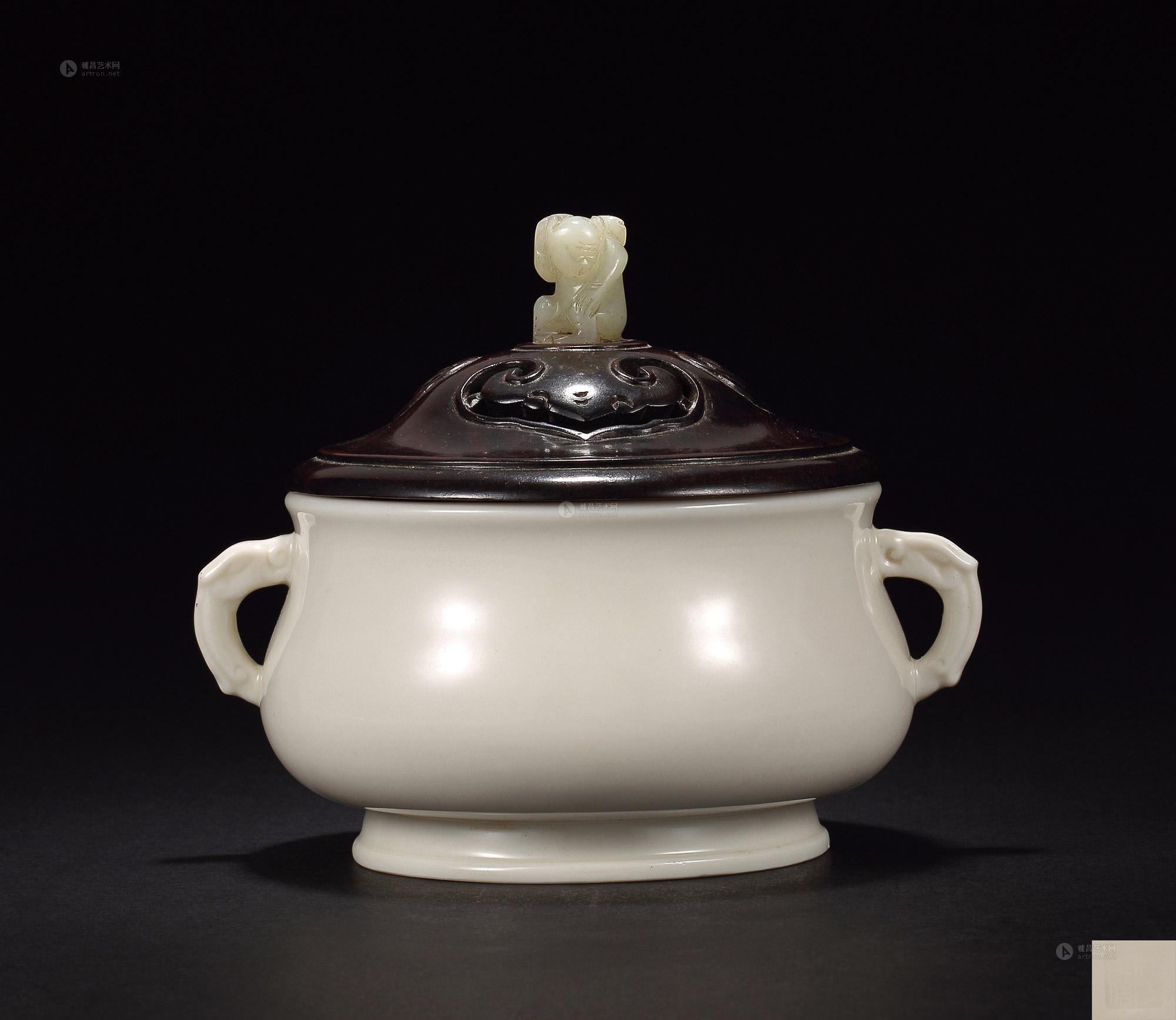 【明 德化窑双螭龙耳香炉】拍卖品_图片_价格_鉴赏_明代单色釉瓷器