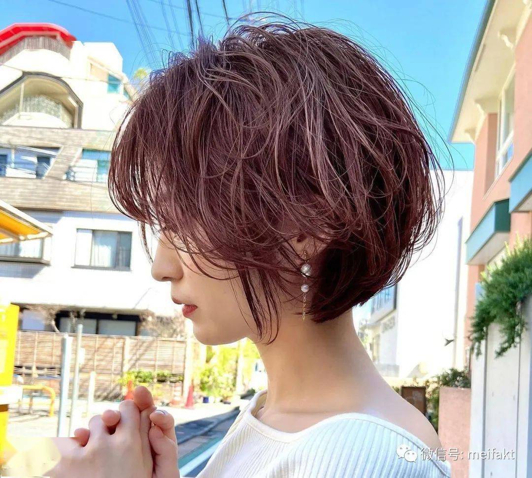 短发纹理烫,简单俏皮又时尚