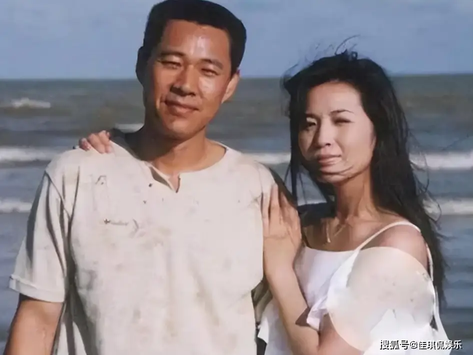 如今却想修补"父子情",张丰毅:儿子我一直爱你_妻子_吕丽萍_女方