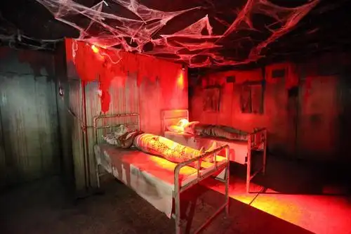 vr鬼屋等你闯?长隆海洋王国大型万圣节主题派对