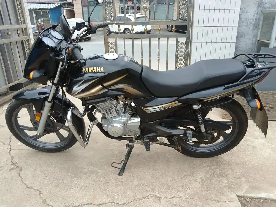 出售一台150雅马哈摩托车,车非常新没怎么骑?,一直在吃灰, - 抖音