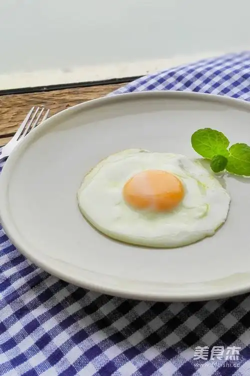完美煎蛋的做法