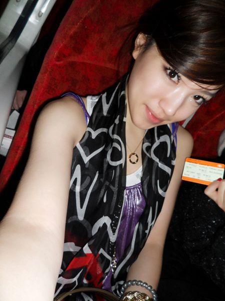 上海富家女疯晒身家 看看都晒些啥?